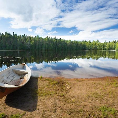 Lomaperkkioe Cottages Каяані Екстер'єр фото