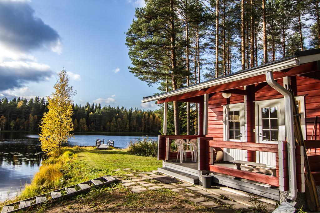 Lomaperkkioe Cottages Каяані Номер фото